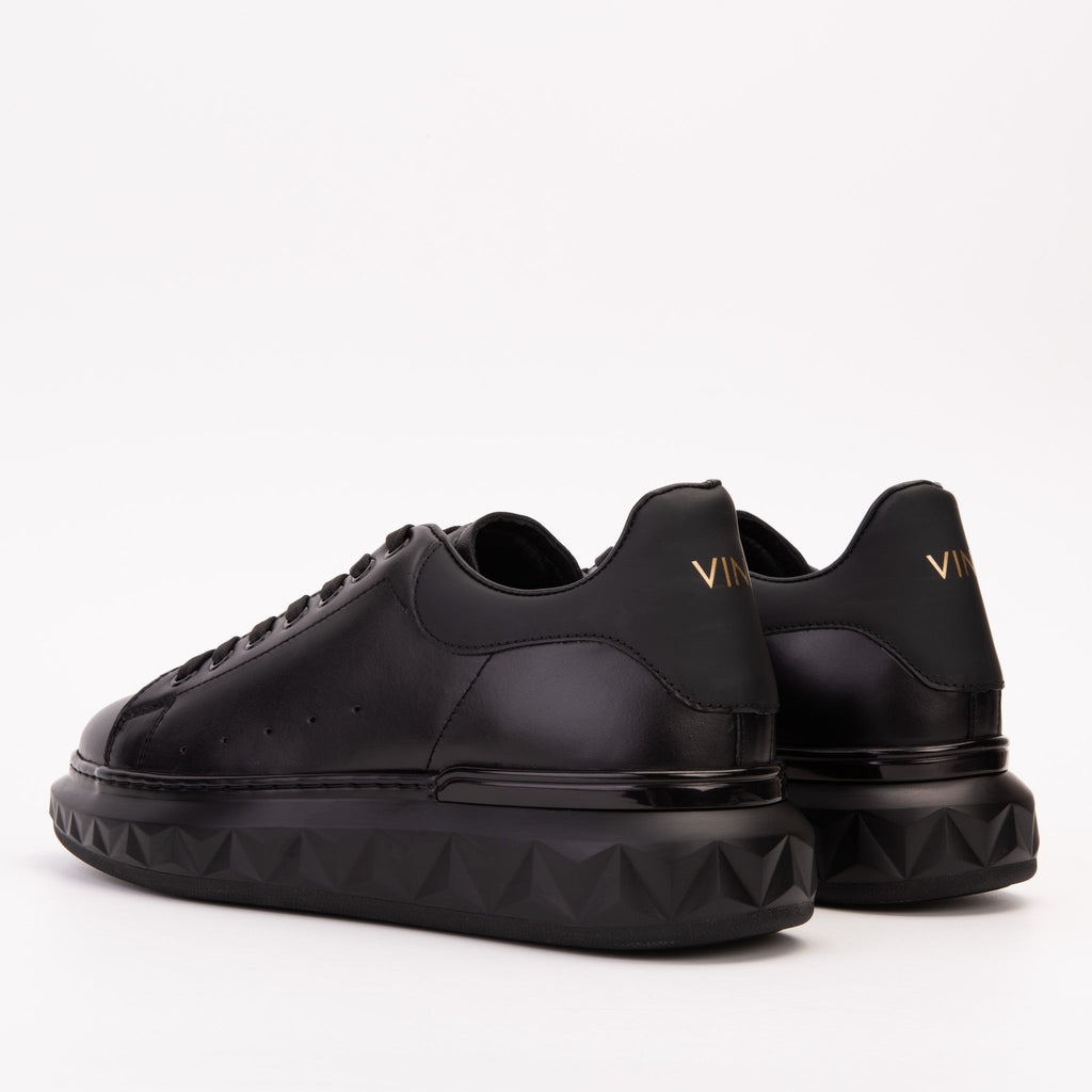 The Linq Black Leather Men Sneaker