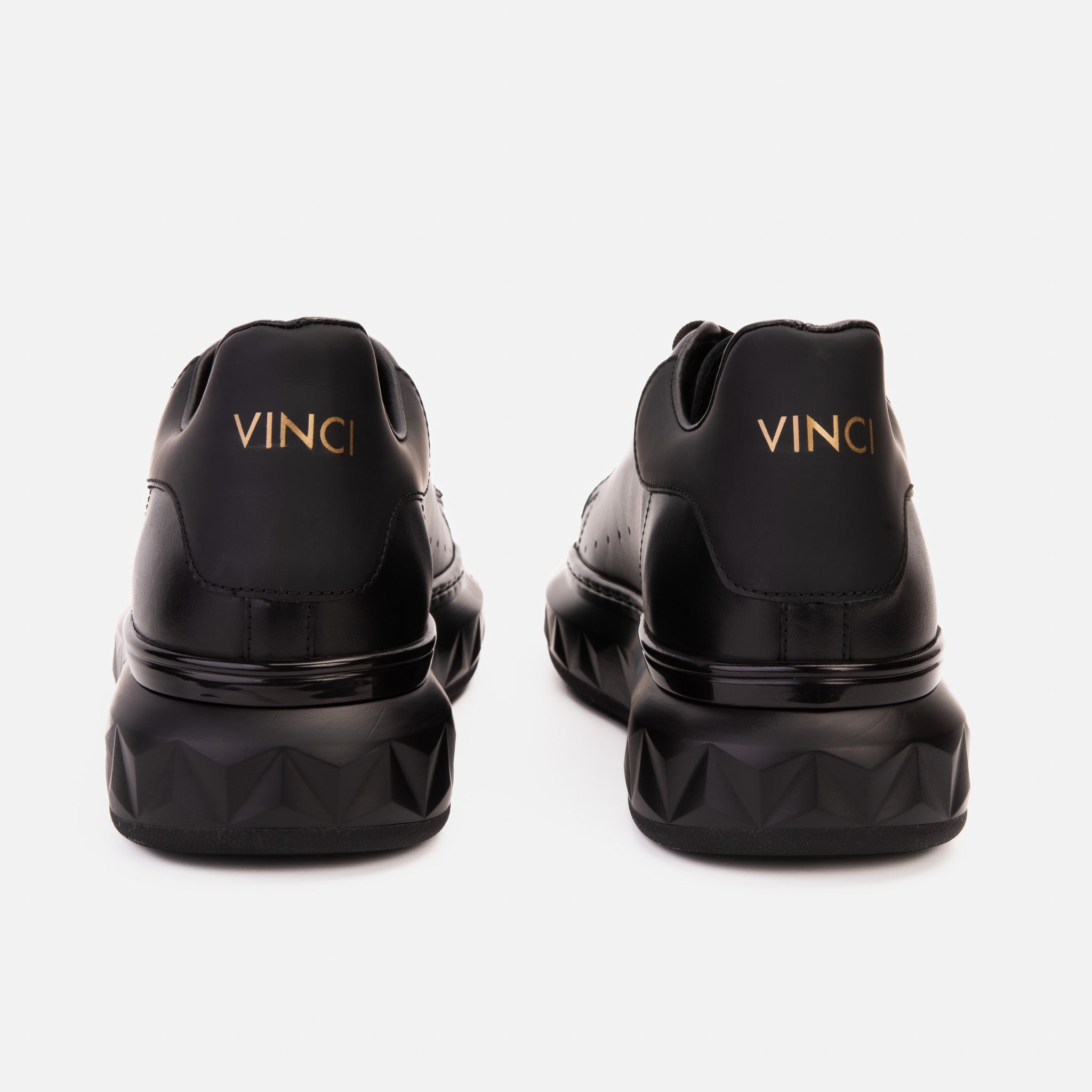 The Linq Black Leather Men Sneaker