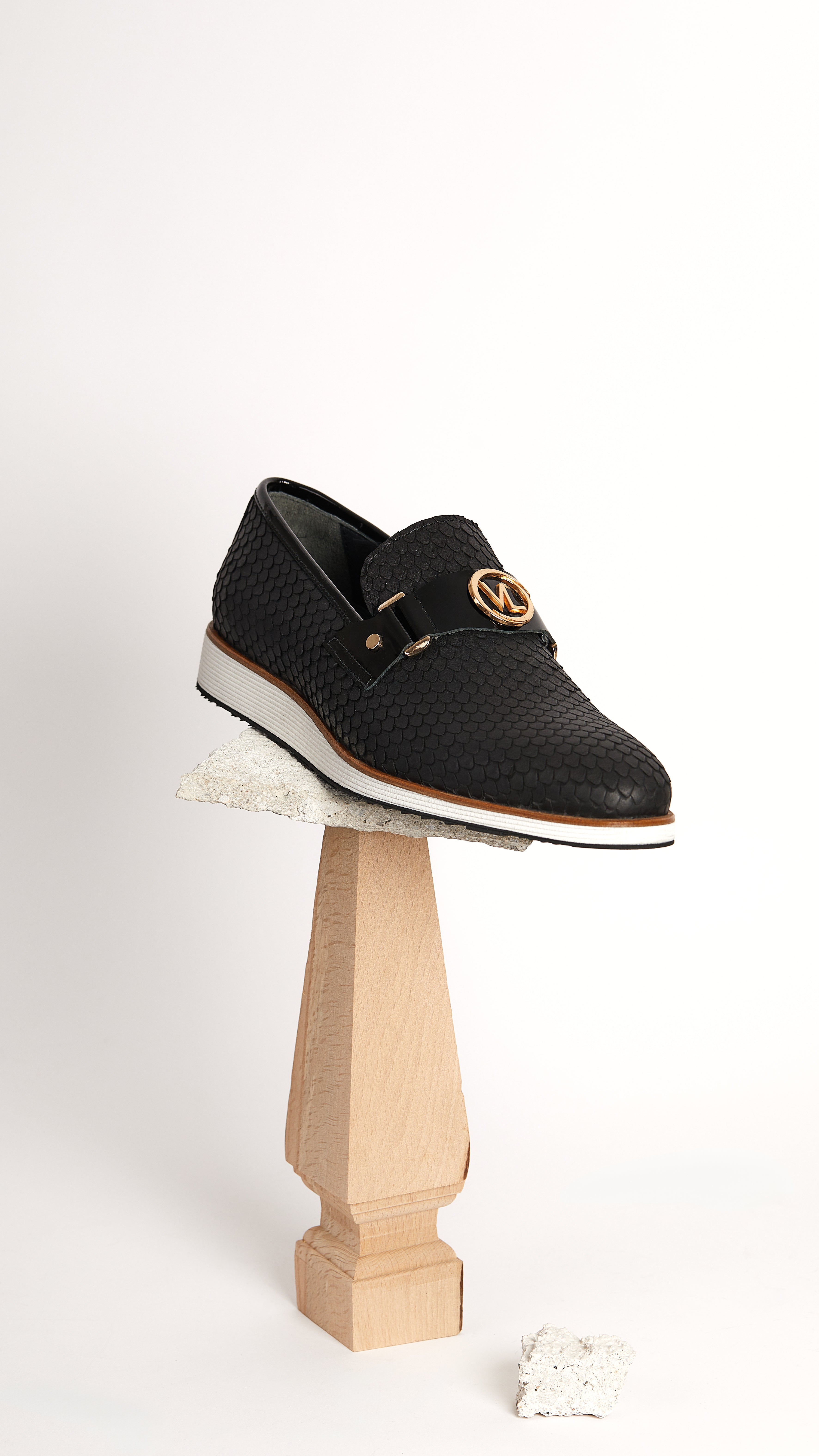 The Legacy Black Leather Men Casual Loafer Shoe