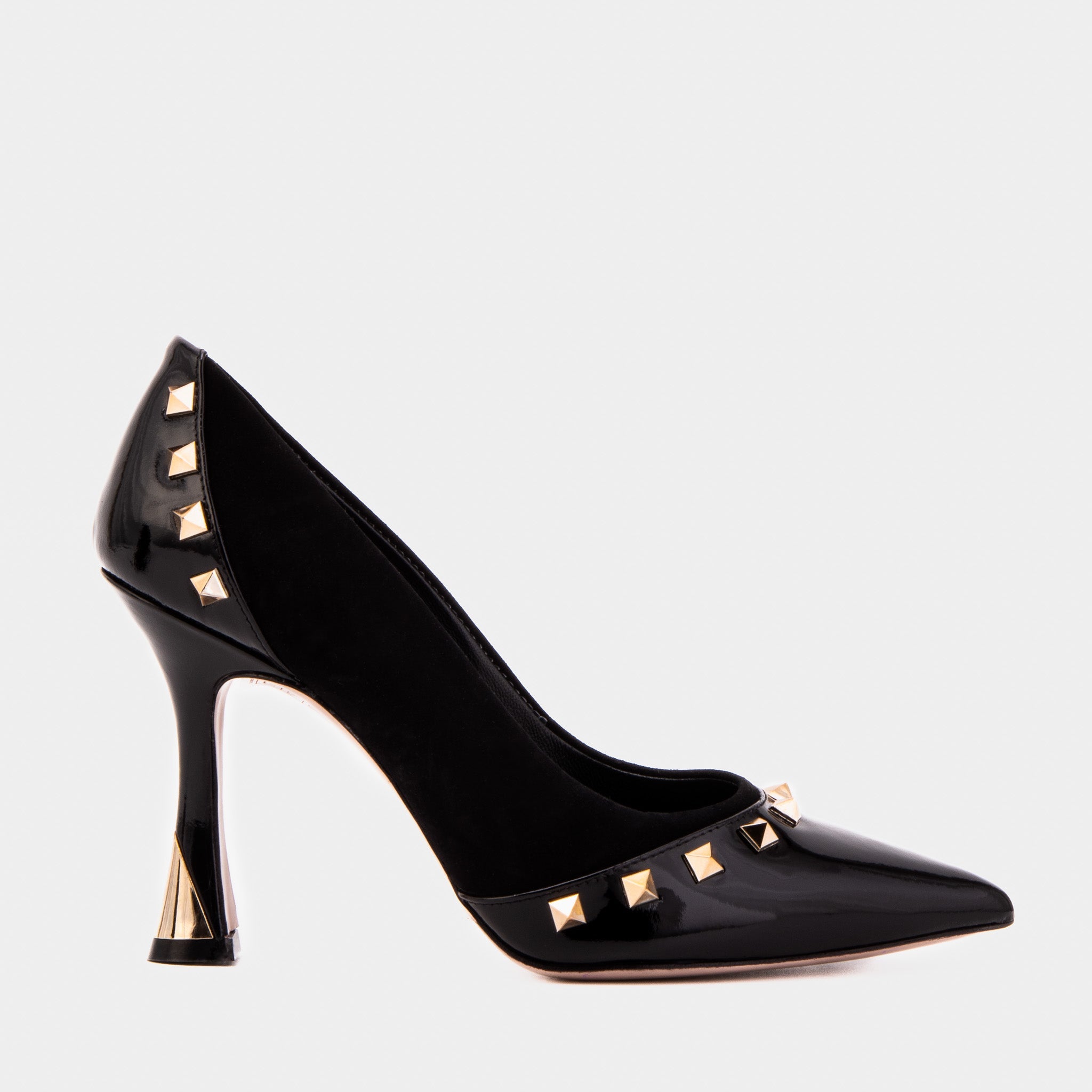 The Bella Vita Studded Leather Pump Women Shoe