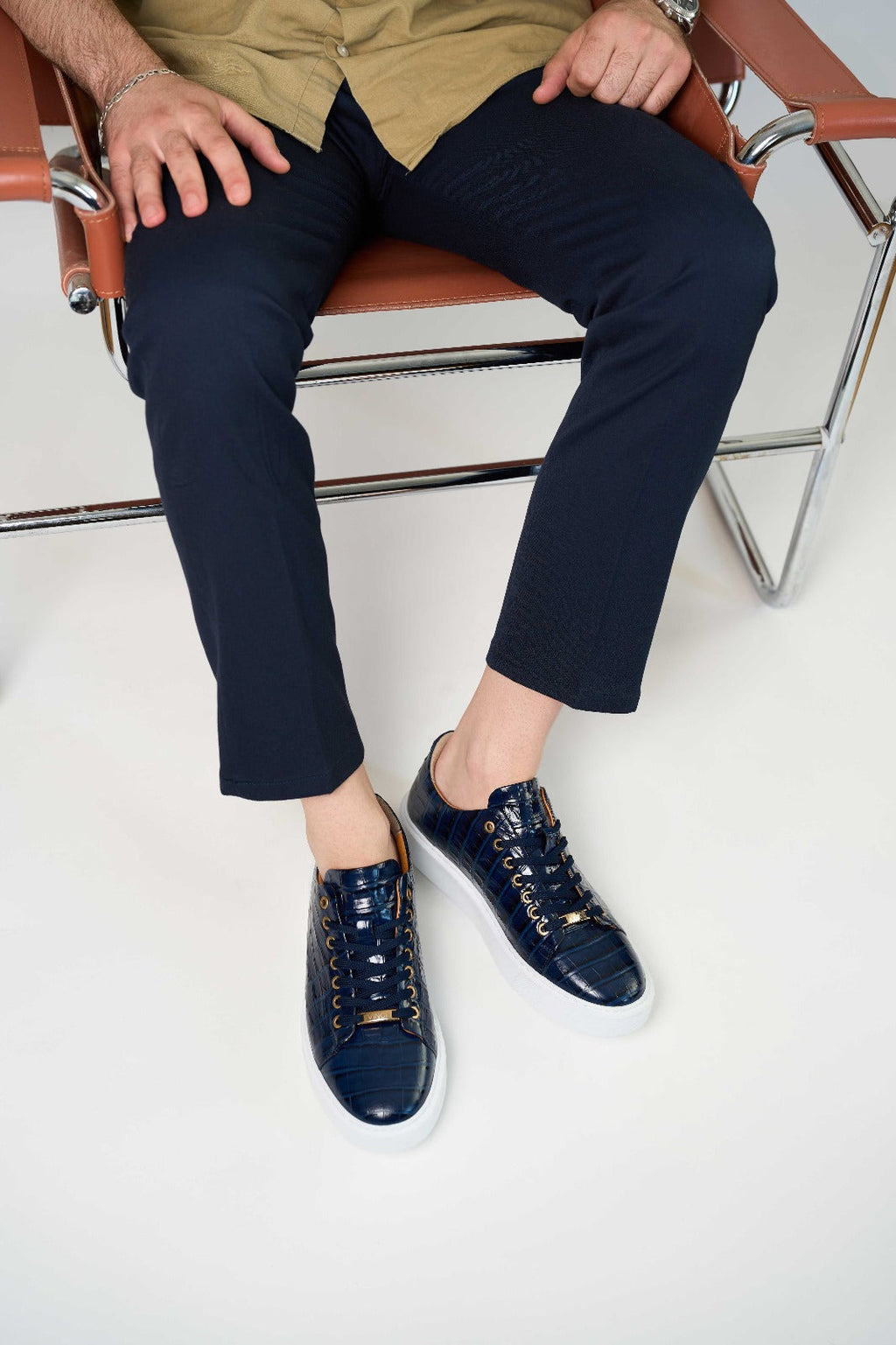 The Dublin Blue Leather Men Sneaker